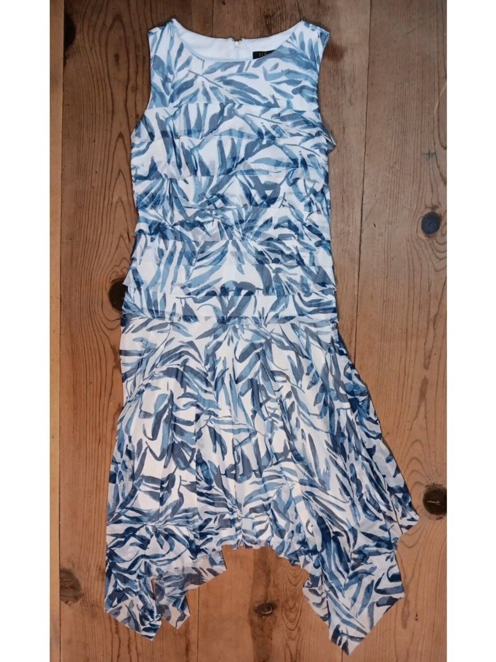Ile New York Womens 8 Dress Hanky Hem Blue Floral Mesh Sleeveless Handkerchief